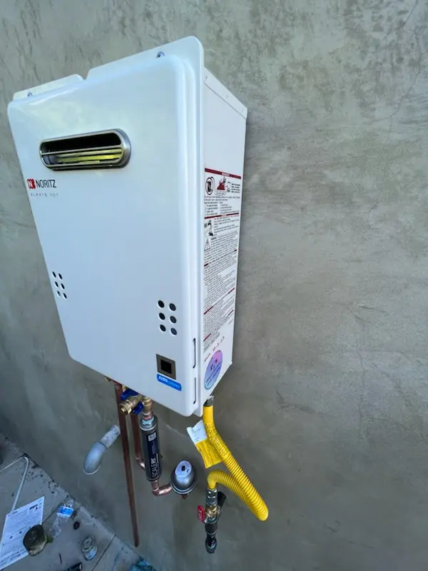 Tankless water heater installation for Carrs Mill homes